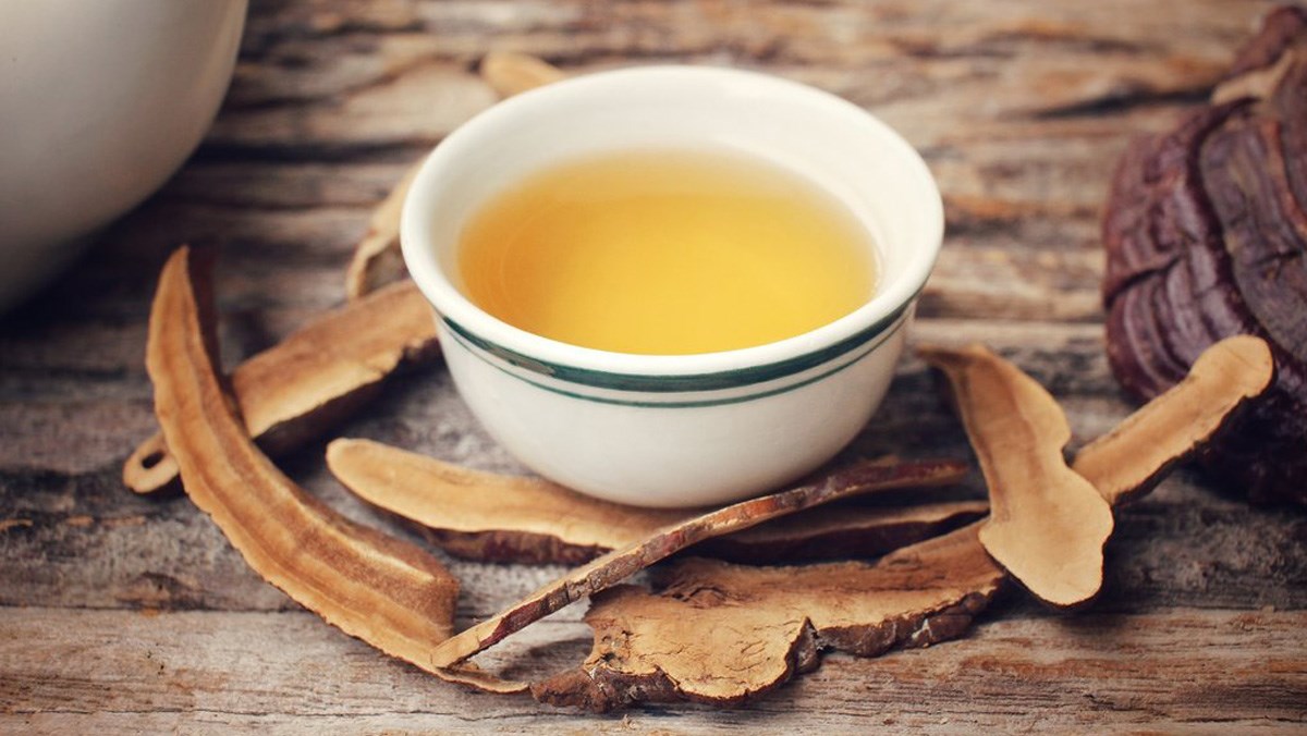 Cách nấu nấm linh chi khô - Hãm trà uống hàng ngày